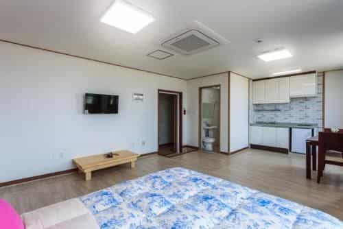 Jeju Wayo Pension