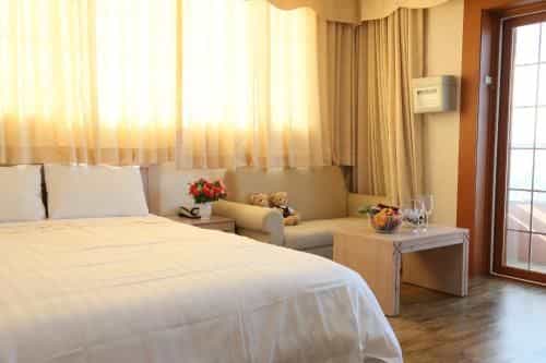 Oceanview Resotel