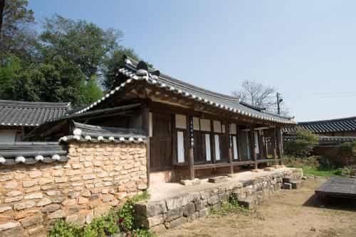 Jinrae Lee's Traditional House