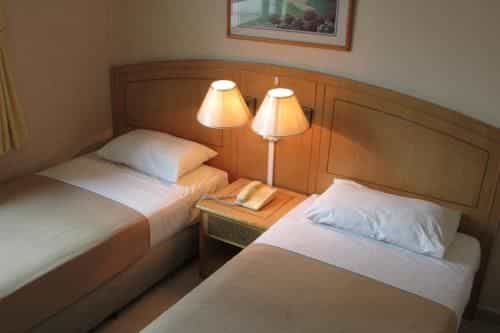 New Orchid Hotel (SG Clean)