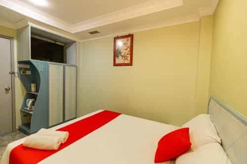 Hotel Fuji (SG Clean, Staycation Approved)