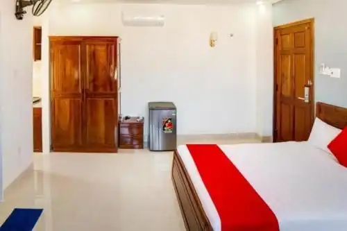 Peaceful Hotel Peaceful Hotel