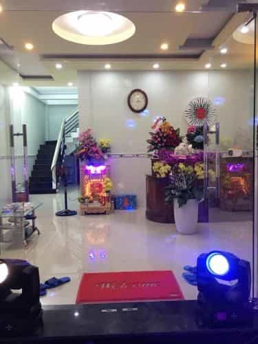 Nha Nghi Y Vy Nha Nghi Y Vy