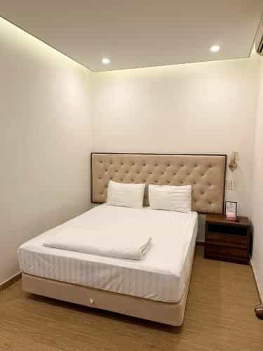 Van Trang Hotel Van Trang Hotel