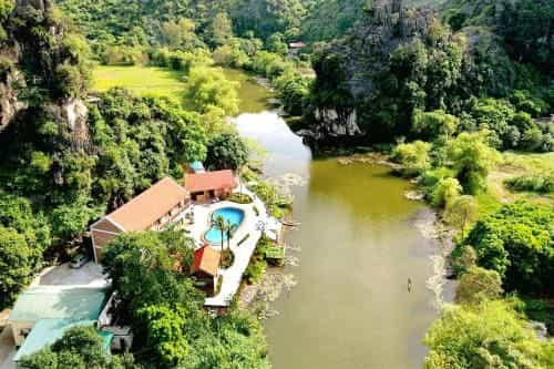 HoangLong Riverside Homestay HoangLong Riverside Homestay