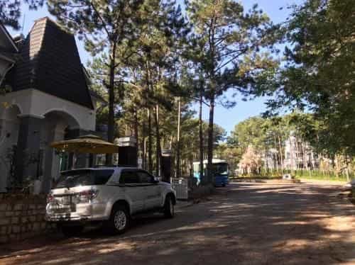Village Hoa Hong
