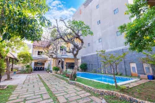 Villa 4PN Nguyen Hien