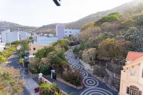 Sun Hill Hotel