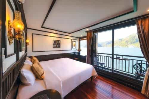 Sena Cruises - Wonder On Lan Ha Bay Sena Cruises - Wonder On Lan Ha Bay
