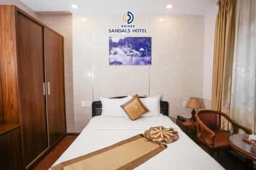 Sandals Hotel