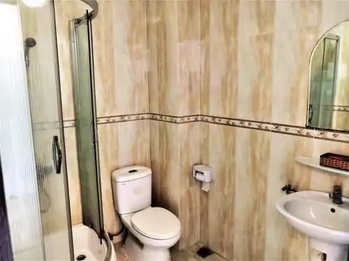 Quoc Te 2 Hotel Quoc Te 2 Hotel