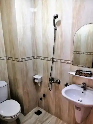 Quoc Te 2 Hotel Quoc Te 2 Hotel