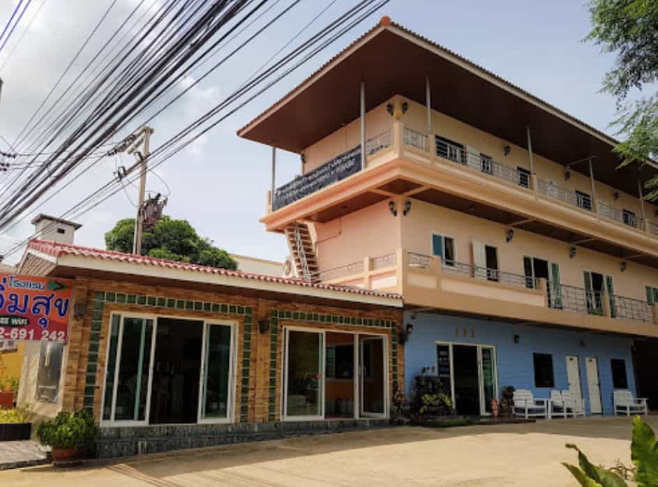 Aim Sook Hotel Bangsabhan