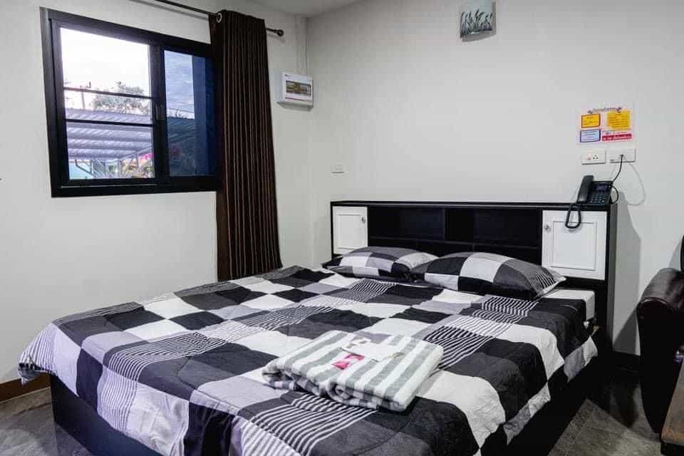 Baan Suan Homestay Watklang Bangphra Baan Suan Homestay Watklang Bangphra