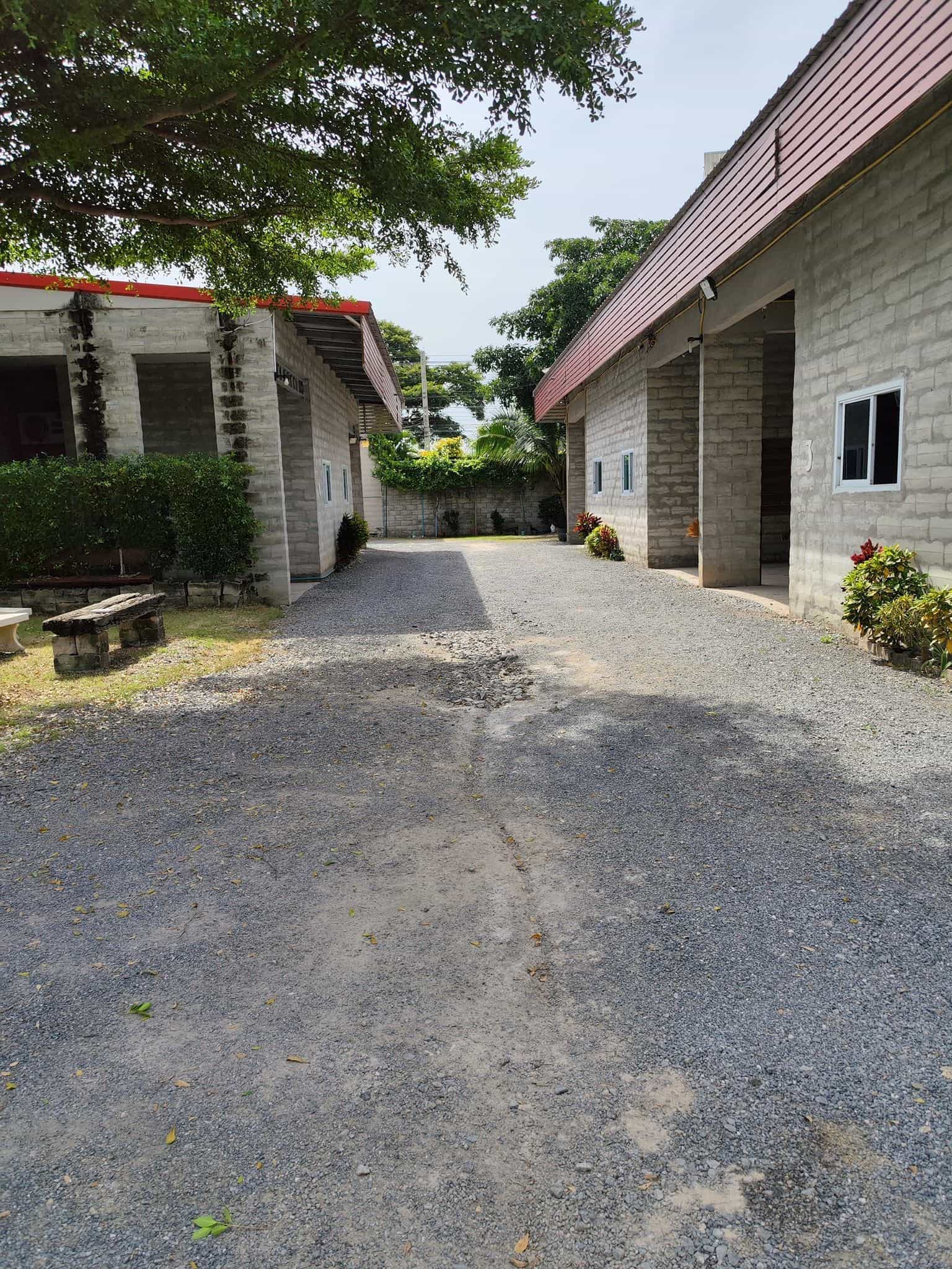 Enguy Villa Baan Mi Enguy Villa Baan Mi
