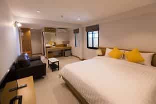 Old Town Chiangmai Boutique