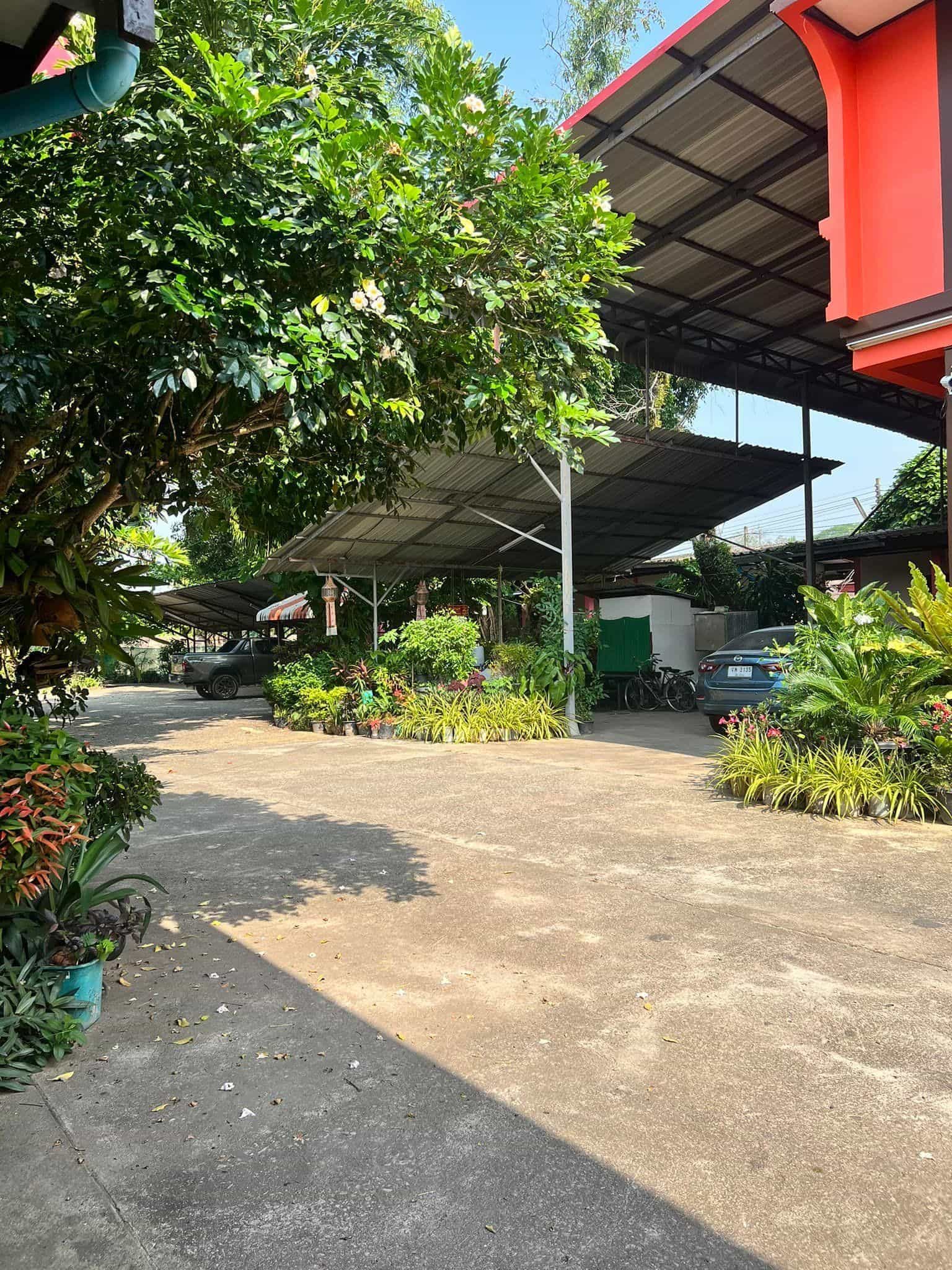 Auangkham hotel Fang