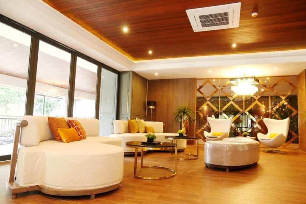 โรงแรมคาสเทล พัทยา บาย ลอฟท์ แบงคอก