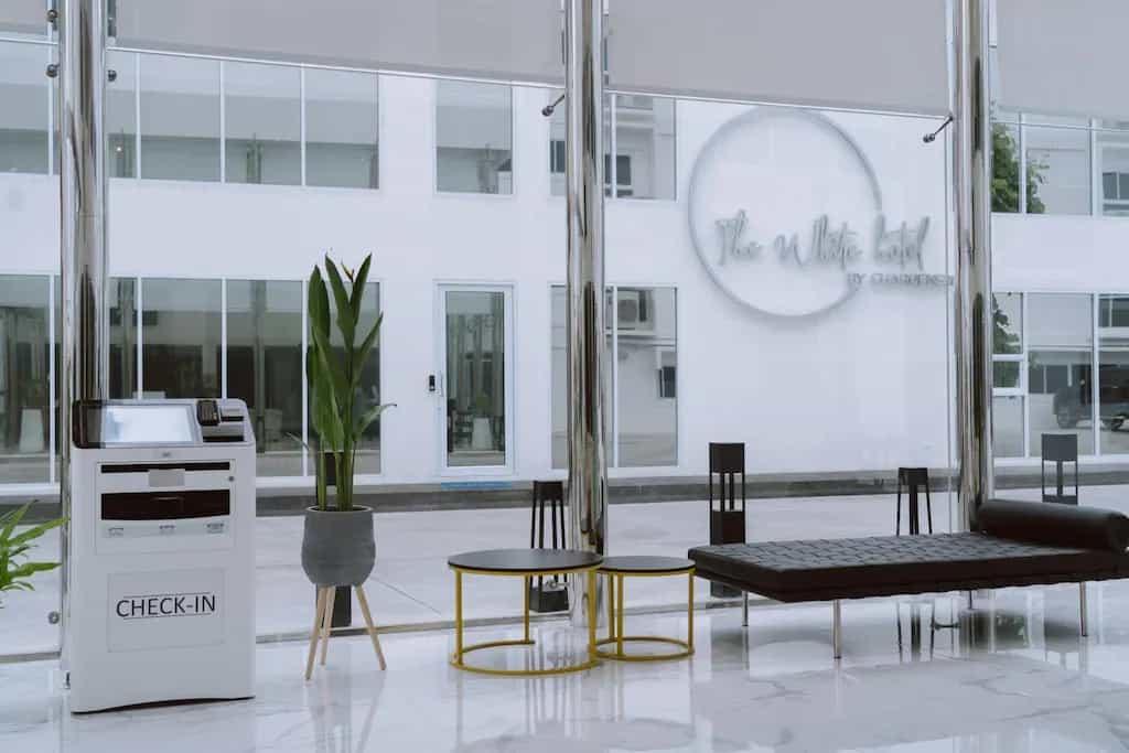 The White Hotel By Charoensri
