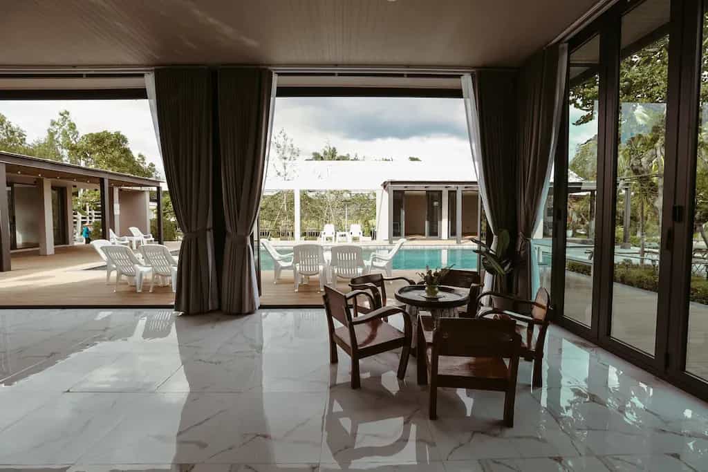 Momtikcamp Hotel