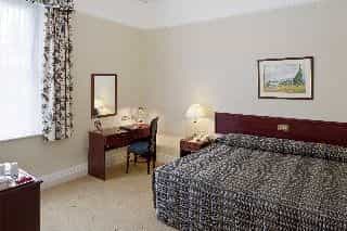 โรงแรมโอ๊ทแลนด์ ปาร์ค โรงแรมโอ๊ทแลนด์ ปาร์ค