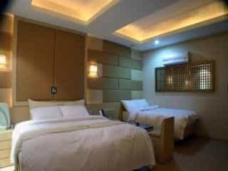 M Hotel