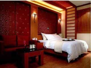 M Hotel