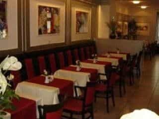 Hotel Acon