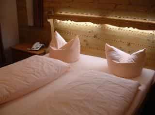 Hotel Roter Hahn Garni Hotel Roter Hahn Garni