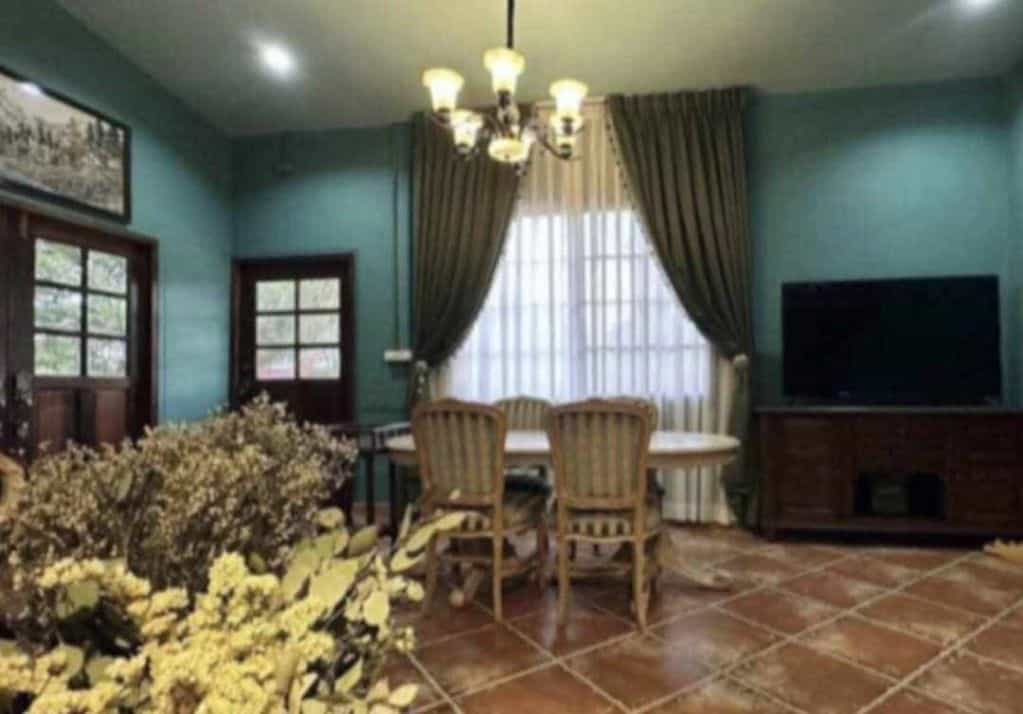 Rosemalicious by Rosemary House