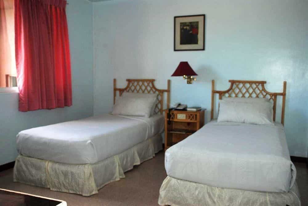 Humberto's Hotel