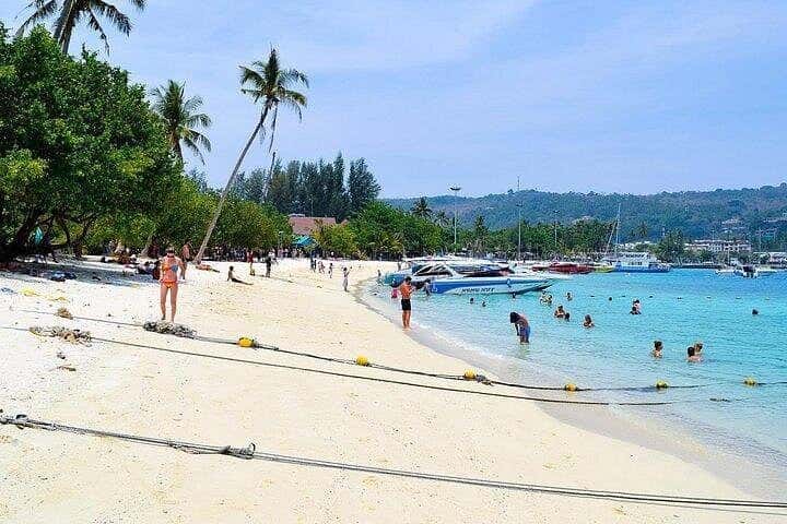 Scenic Speedboat Journey: Phuket (Rassada) to Phi Phi (Ao Ton Sai)1