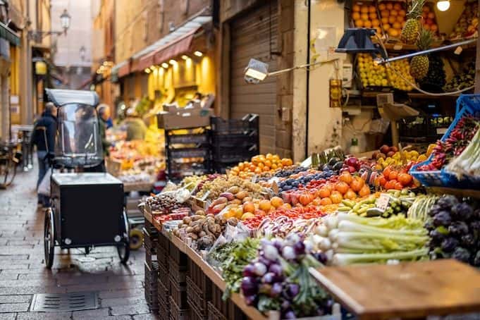 Bologna private foodie walking tour3