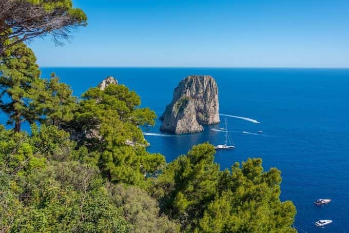 Capri private boat excursion from Naples4
