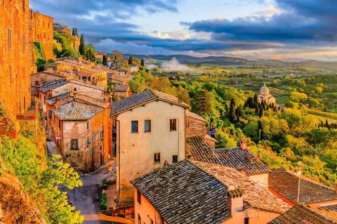 Chianti hills and Radda wine experience4