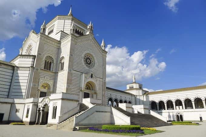 The Monumental Cemetery of Milan guided experience1