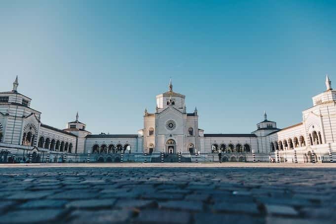 The Monumental Cemetery of Milan guided experience2