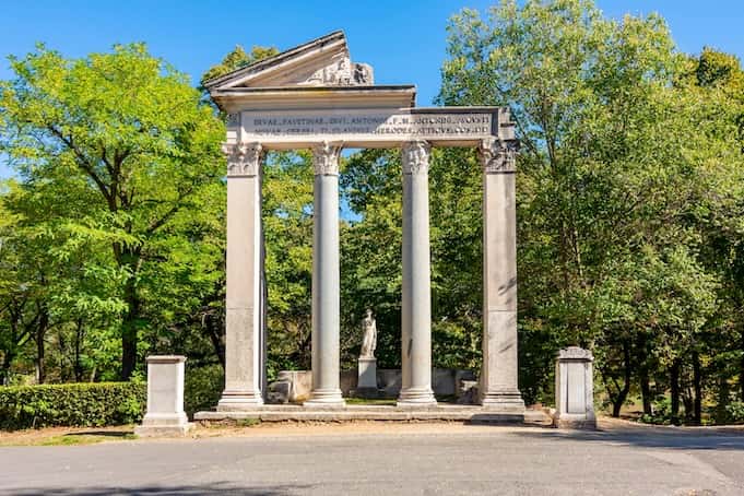 Villa Borghese Gallery and Gardens skip-the-line guided tour2