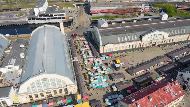 Riga's Central Market tour with tasting3