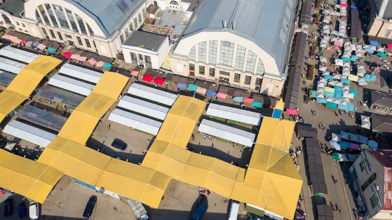 Riga's Central Market tour with tasting4