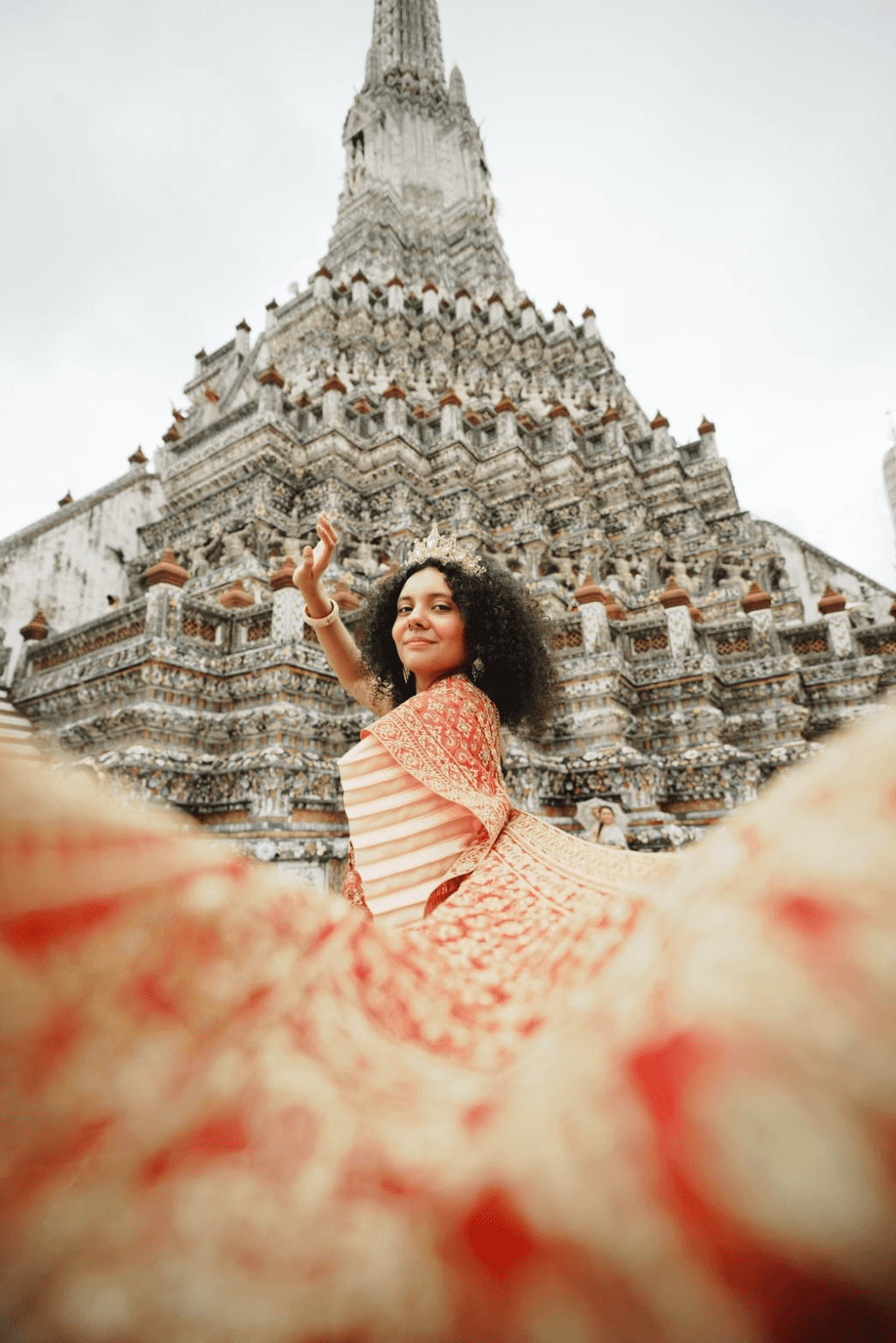 Thai Glam Studio, Thai Costume Rental at Wat Arun1