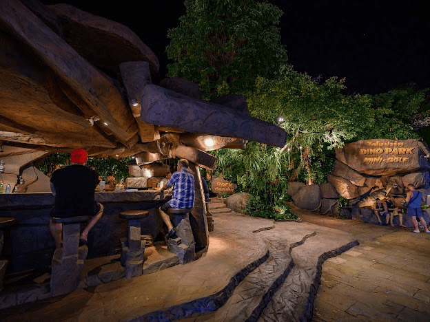 Dino Park Phuket Mini Golf2