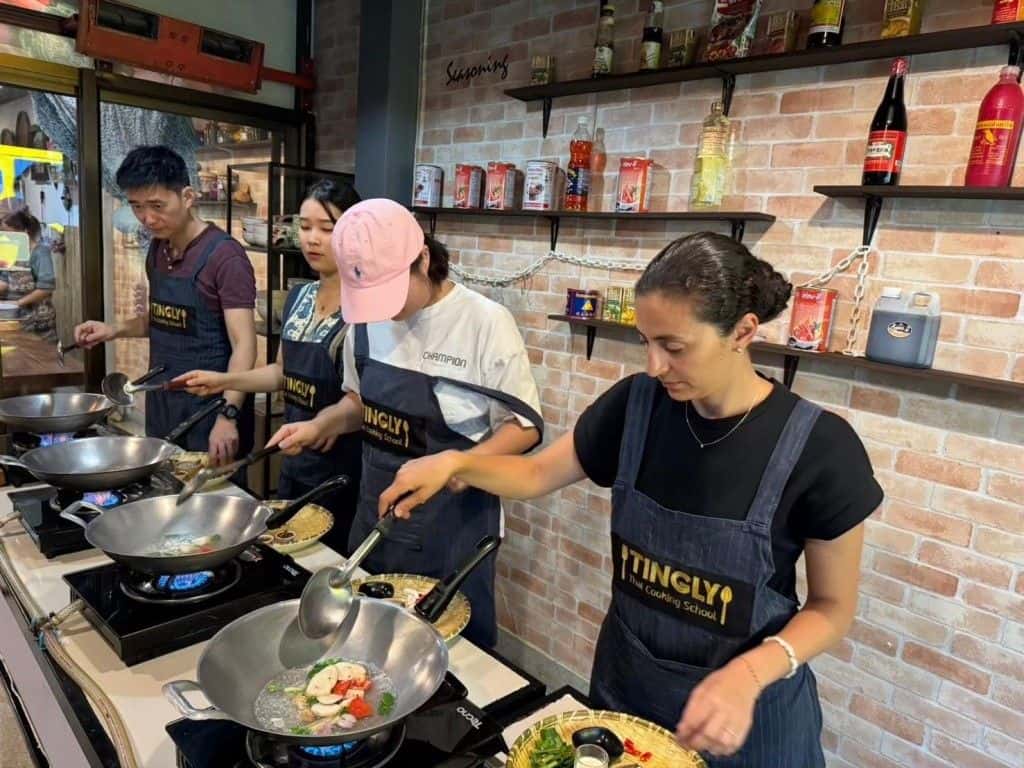 Experience Thai cooking class at Tingly Thai Cooking School2