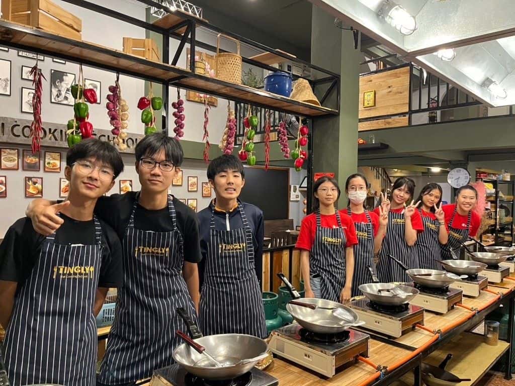 Experience Thai cooking class at Tingly Thai Cooking School4