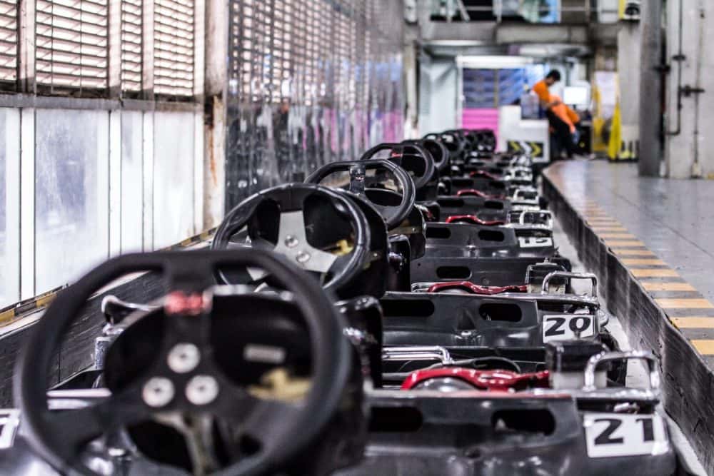 สัมผัสประสบการณ์การขับรถโกคาร์ทที่ EasyKart กรุงเทพฯ (RCA)2