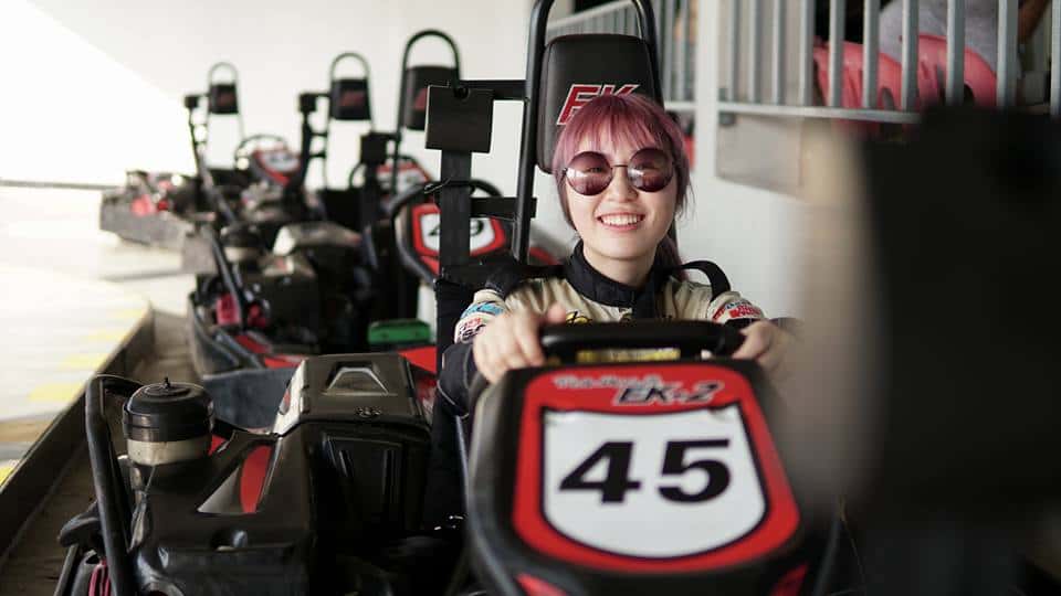 สัมผัสประสบการณ์การขับรถโกคาร์ทที่ EasyKart สมุย (ทะเลสาบเฉวง)2