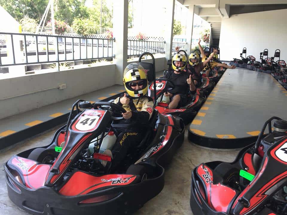 สัมผัสประสบการณ์การขับรถโกคาร์ทที่ EasyKart สมุย (ทะเลสาบเฉวง)1