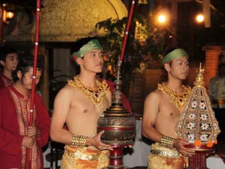 Khum Kantoke Chiang Mai1