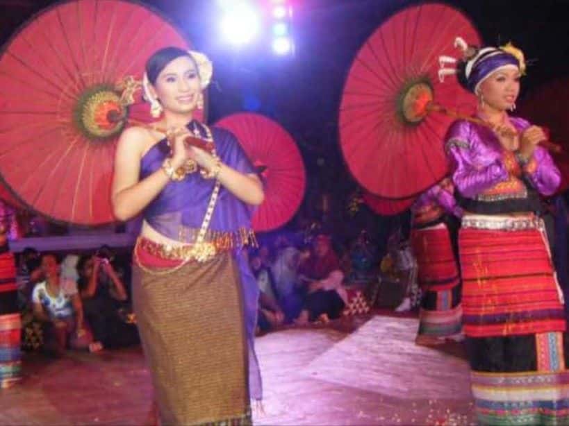 Khum Kantoke Chiang Mai2