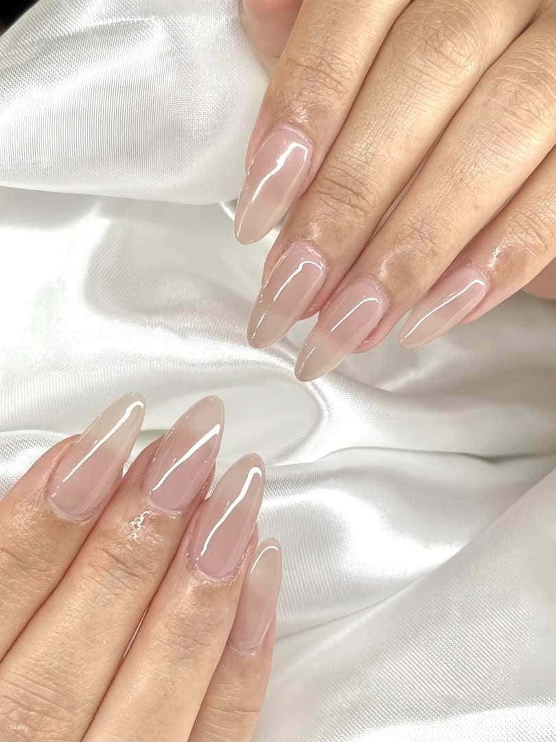 Manicure and Pedicure Experience at Plein De Vie | Thailand4